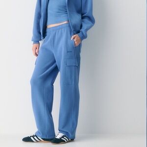 Aritzia Cozy Sweatfleece Mega Cargo™ Sweatpant